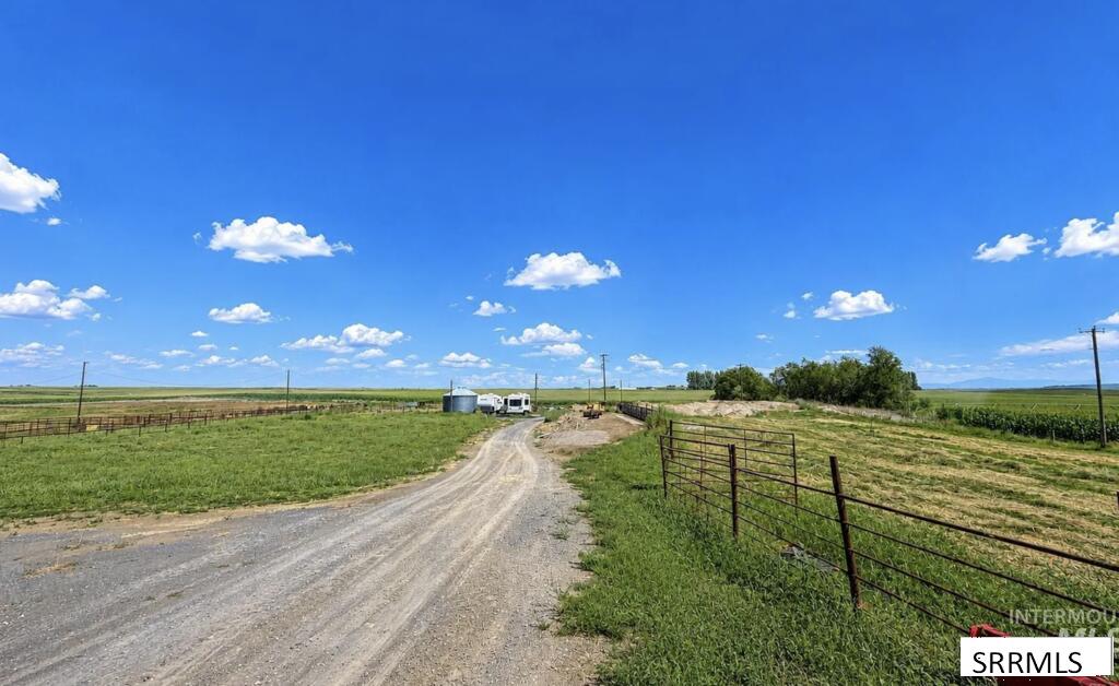 376 S 1100 E Property Photo 22