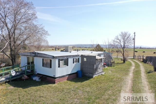 119 N 4400 E Property Photo 2