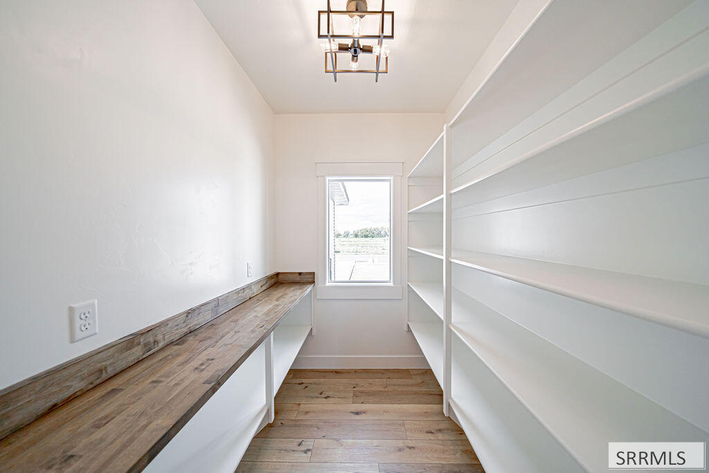 3770 E 369 N Property Photo 14