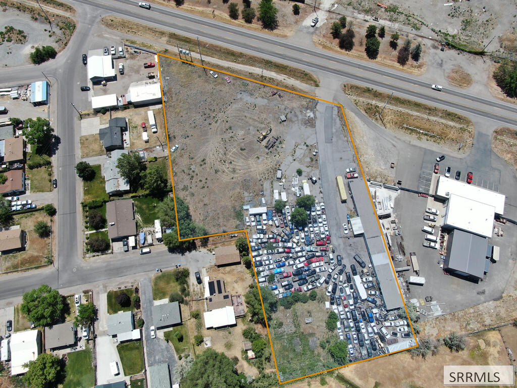 3622 Highway 30 Property Photo 1