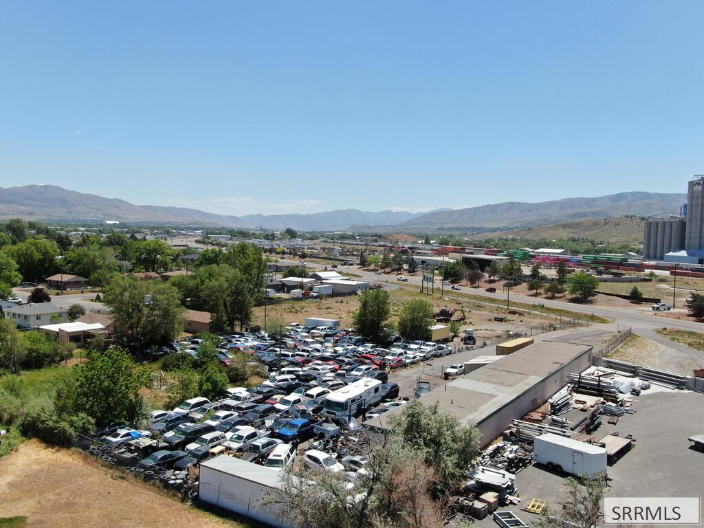 3622 Highway 30 Property Photo 2
