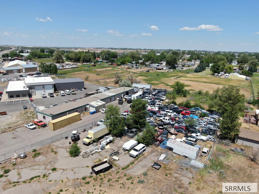 3622 Highway 30 Property Photo 3