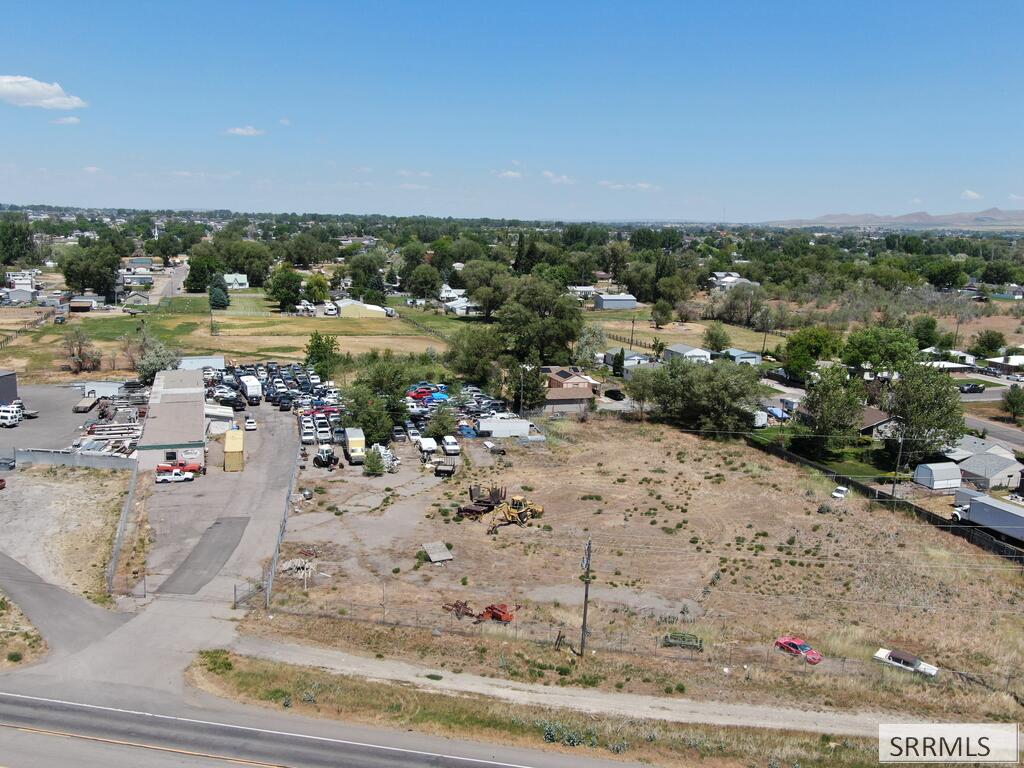 3622 Highway 30 Property Photo 4