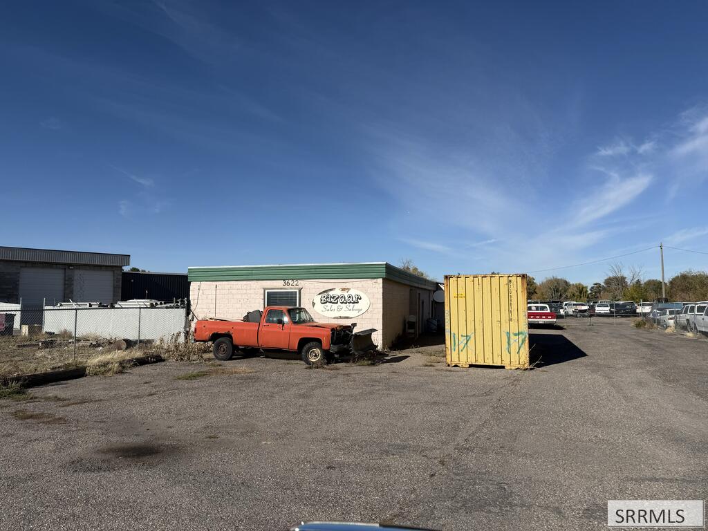 3622 Highway 30 Property Photo 5