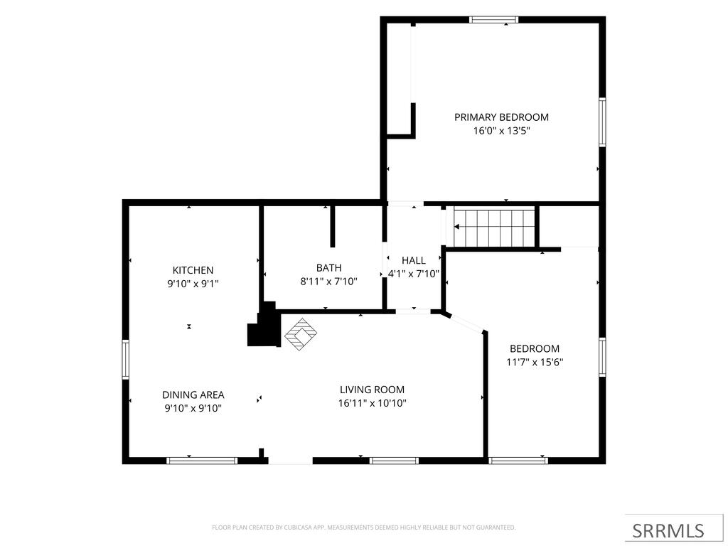 657 1st W Property Photo 54