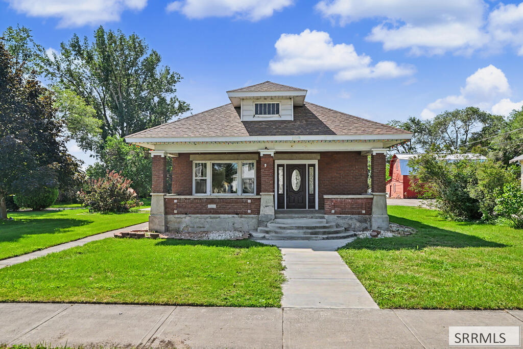 256 E Center Street