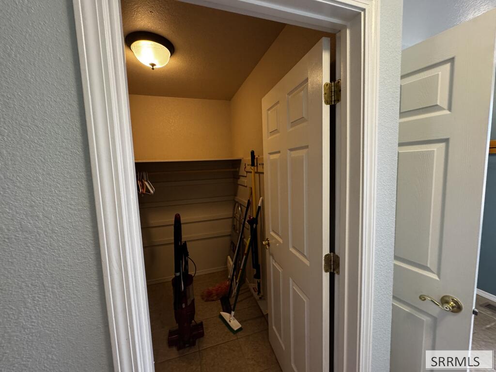 47 Skinner Ranch Road Property Photo 12