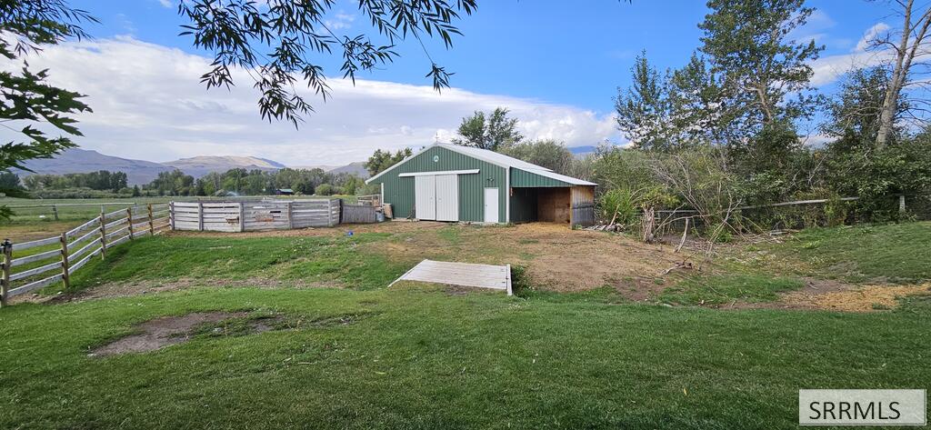 4253 Highway 93 Property Photo 104