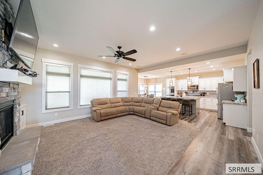 7091 S Green River Cir Property Photo 10