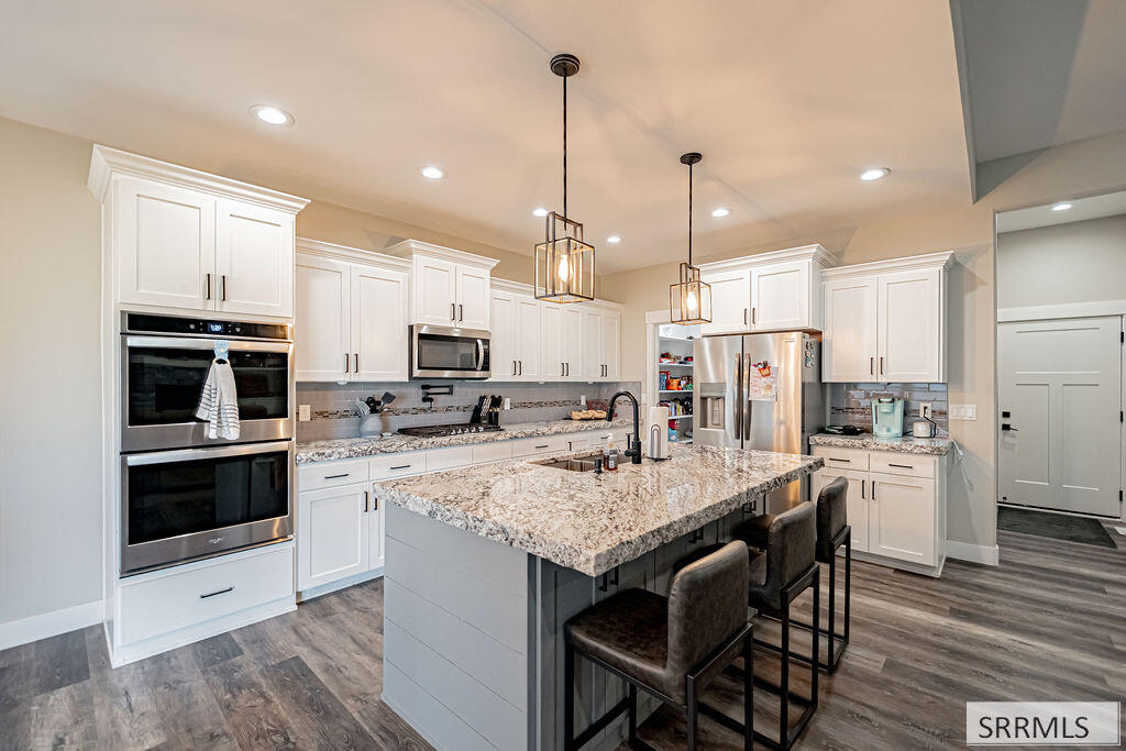 7091 S Green River Cir Property Photo 15