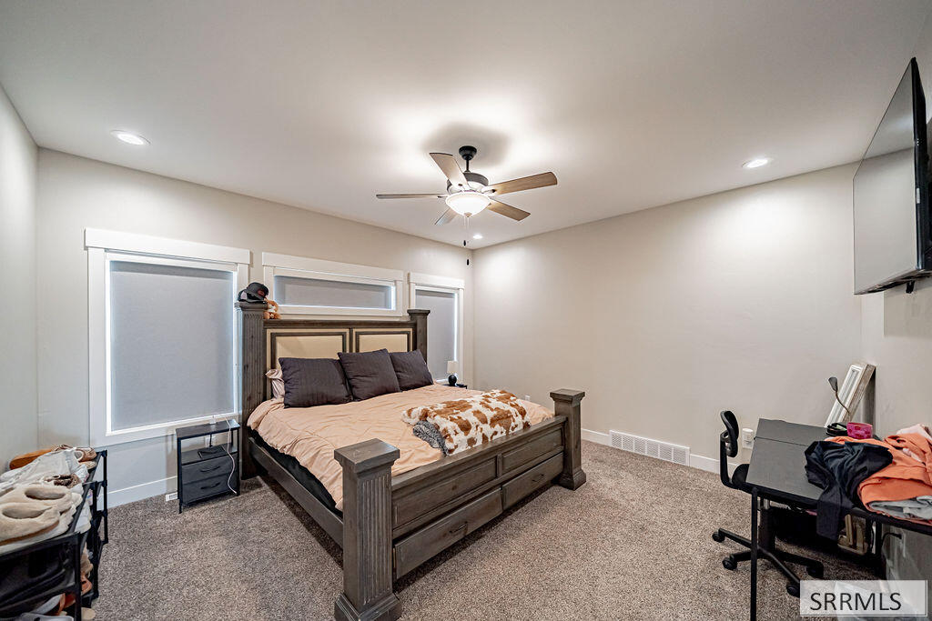 7091 S Green River Cir Property Photo 22