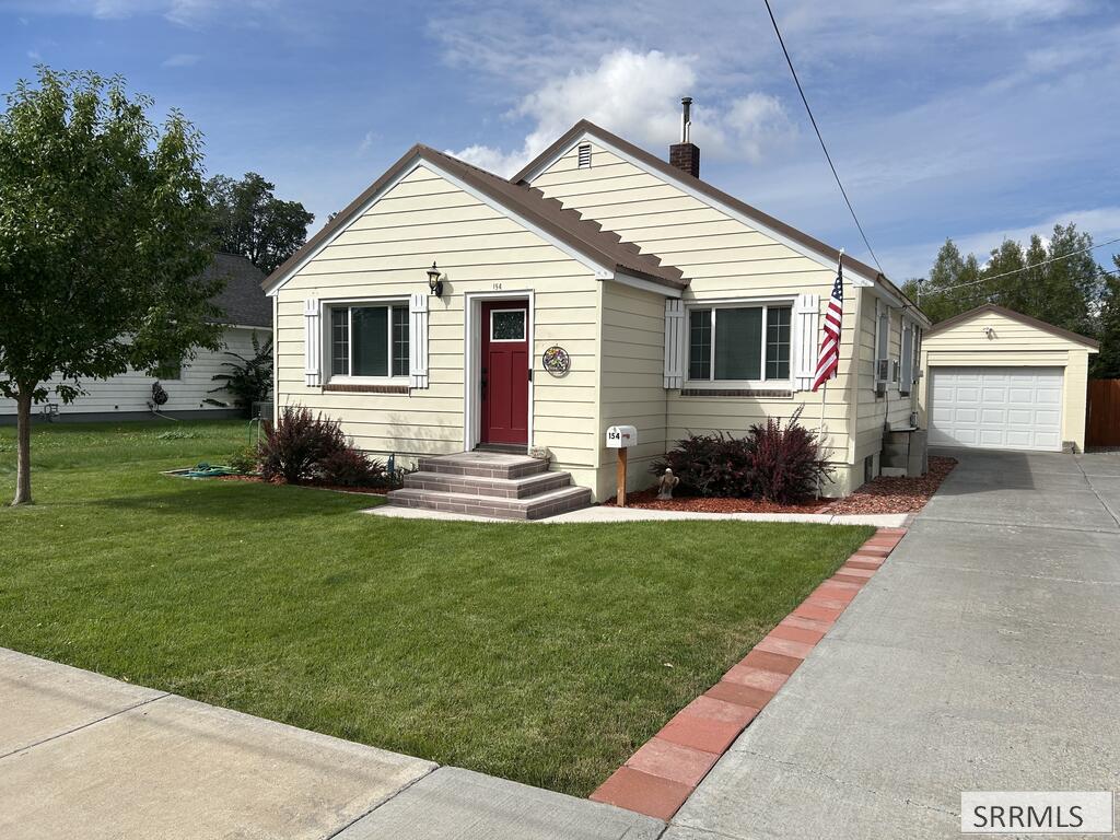154 N Milton Avenue Property Photo 1