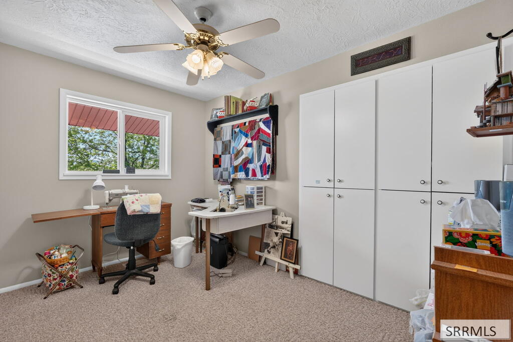 640 W Arimo Road Property Photo 6