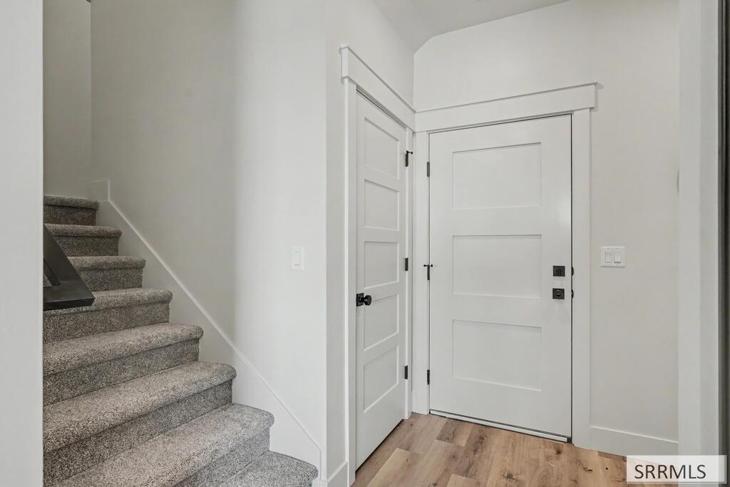 2188882 Property Photo 19