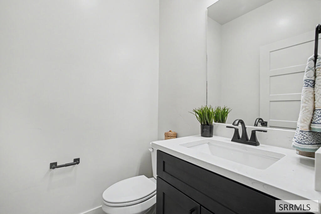 2188882 Property Photo 23