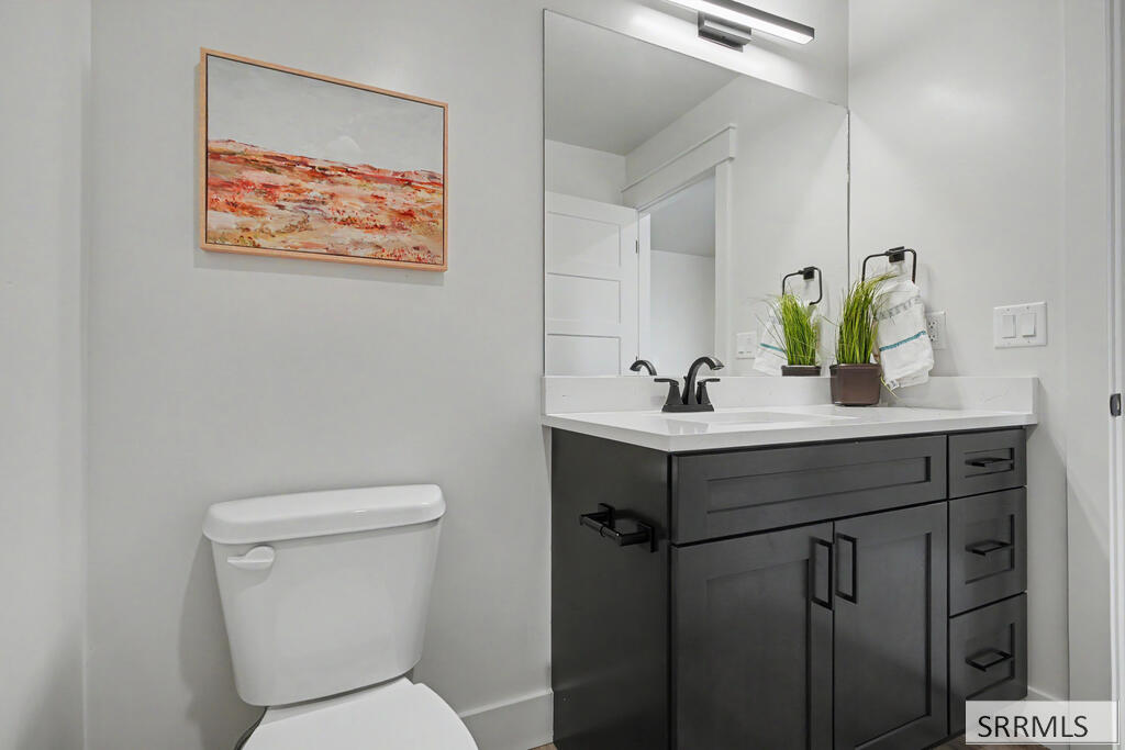 2188882 Property Photo 32