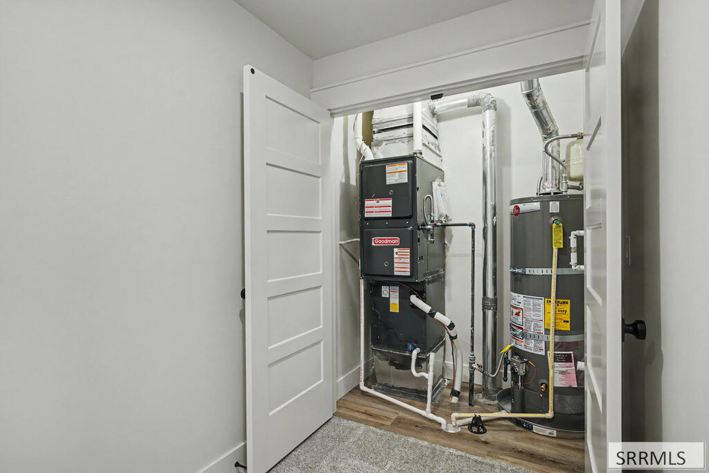 2188882 Property Photo 41