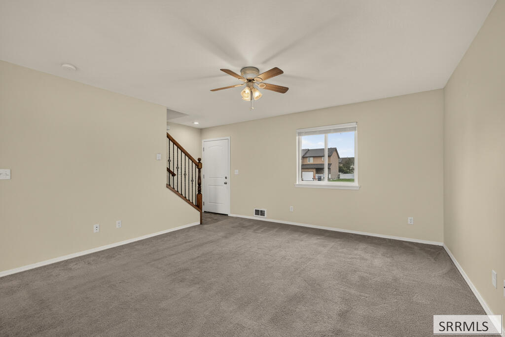2085 Cassidy Drive Property Photo 4