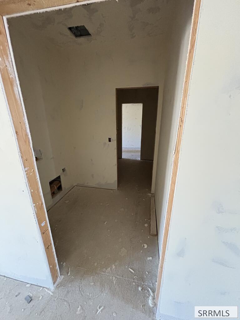 301 Ne Copper Bell Dr Property Photo 3