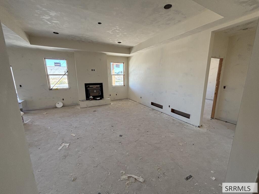 301 Ne Copper Bell Dr Property Photo 4