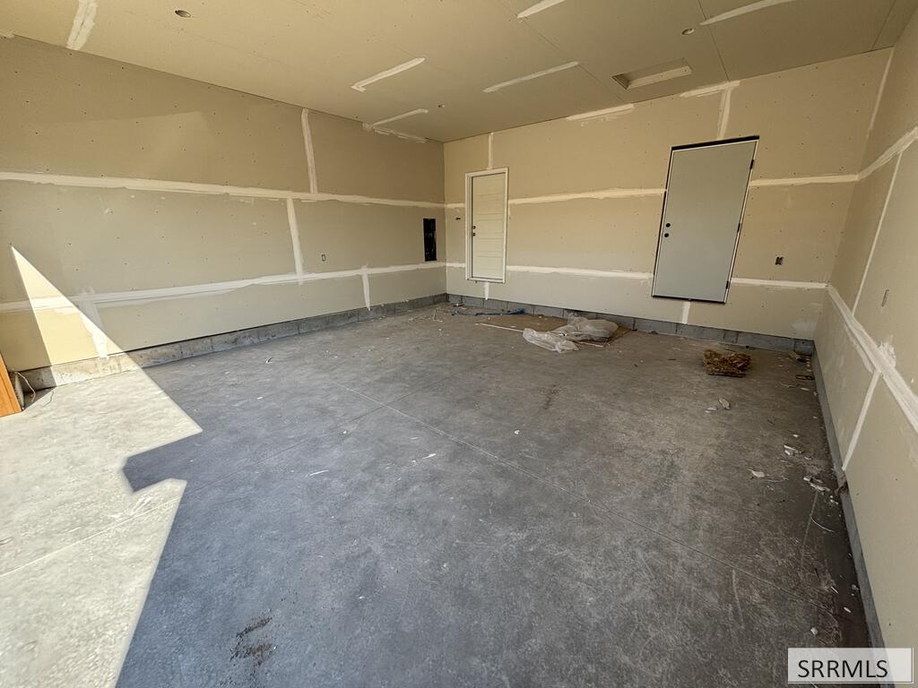301 Ne Copper Bell Dr Property Photo 17