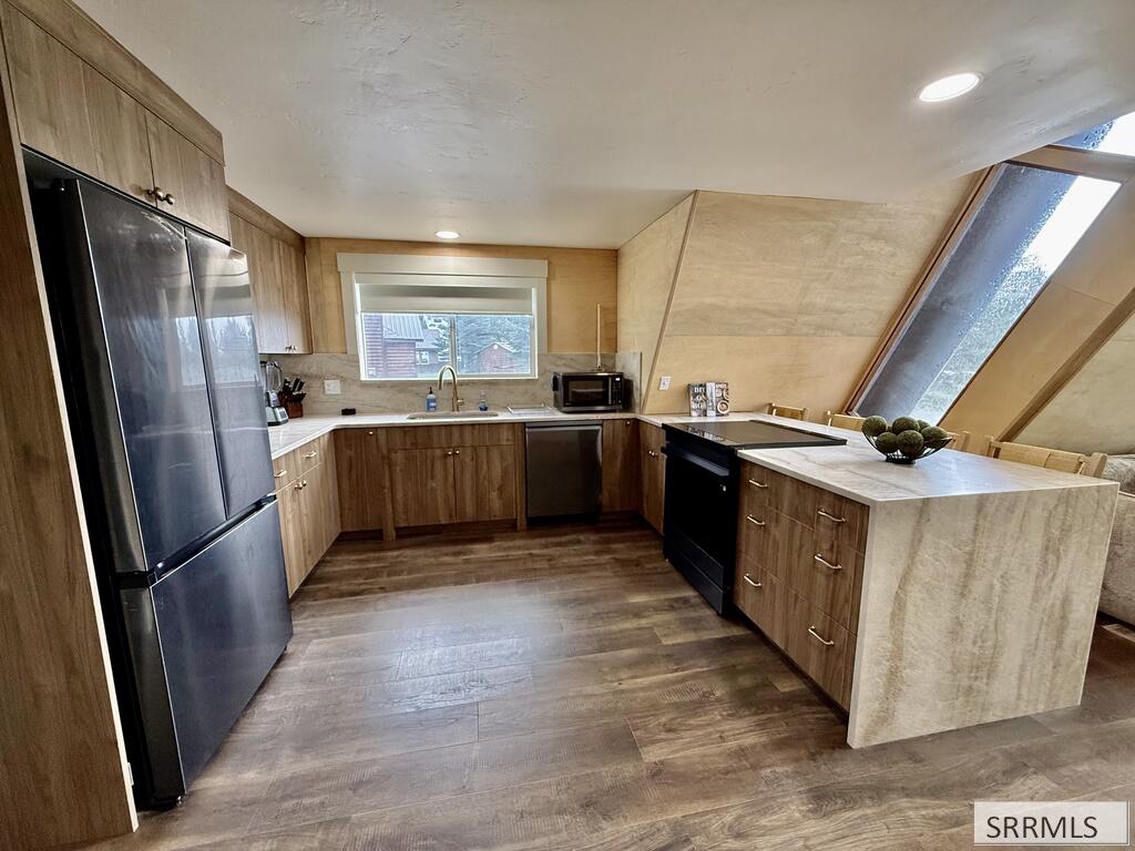 4178 Grand View Road Property Photo 17