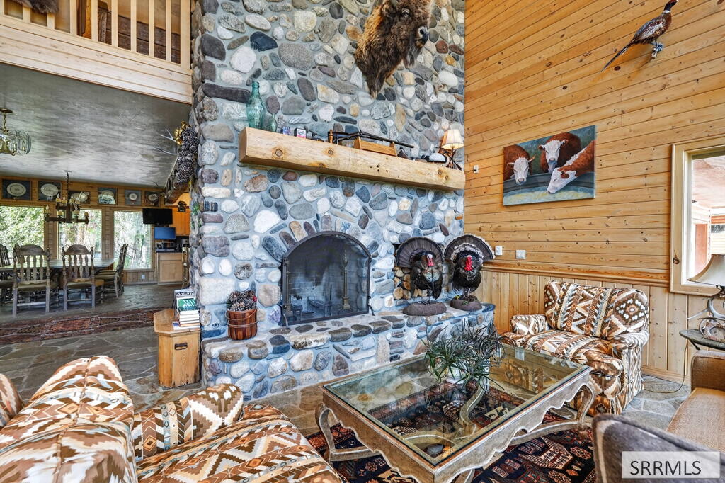 6258 Bartlett Point Road Property Photo 9