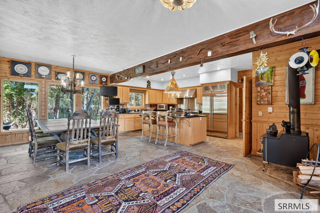 6258 Bartlett Point Road Property Photo 11