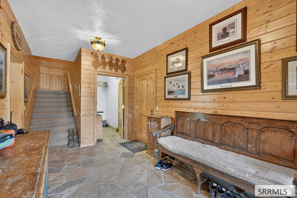 6258 Bartlett Point Road Property Photo 20
