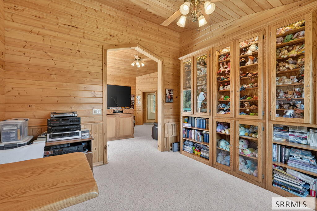 6258 Bartlett Point Road Property Photo 47