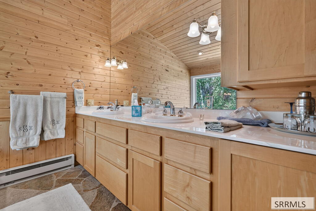 6258 Bartlett Point Road Property Photo 49