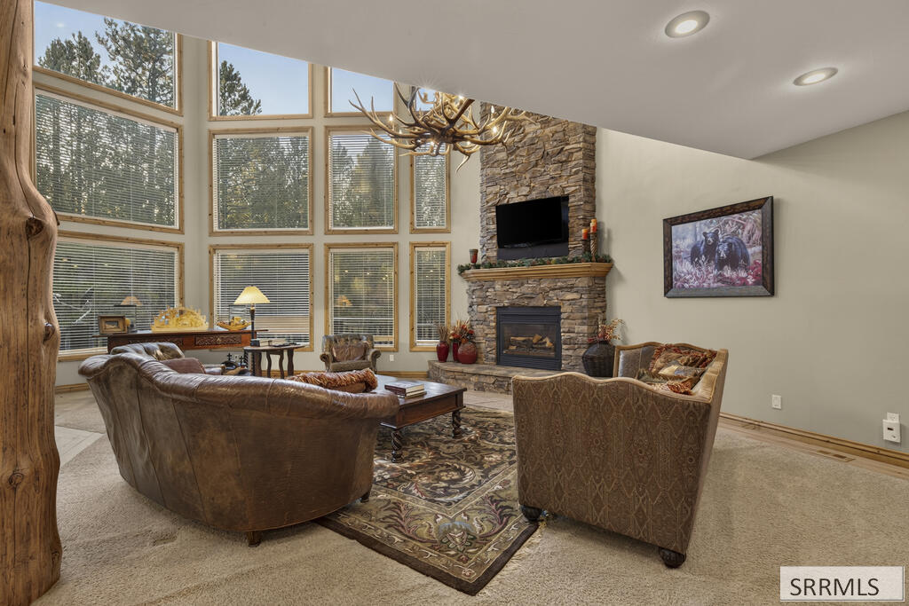 4485 Sandstone Property Photo 3
