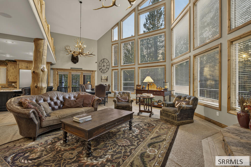 4485 Sandstone Property Photo 4