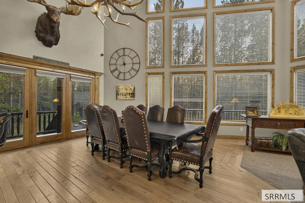 4485 Sandstone Property Photo 11