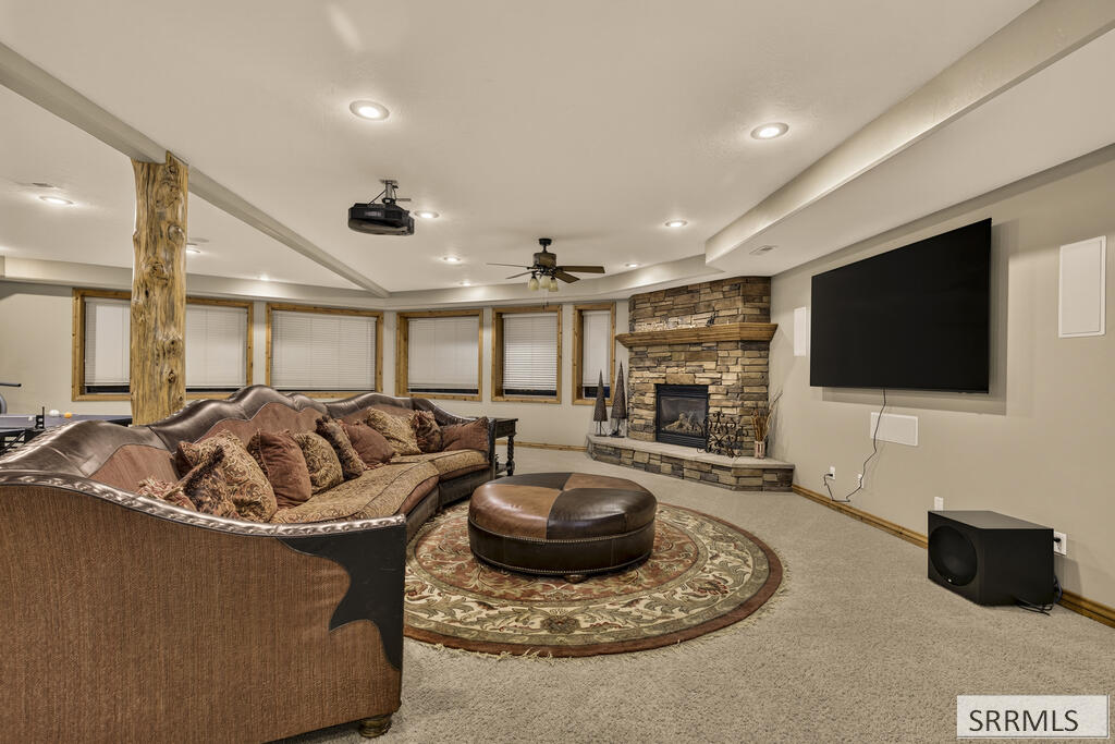 4485 Sandstone Property Photo 32