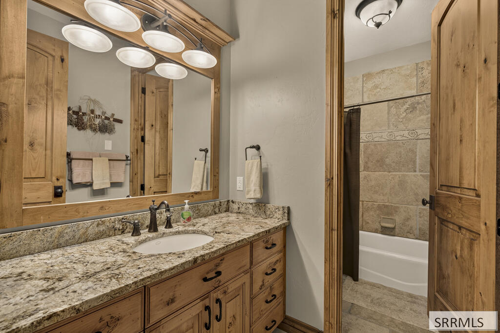 4485 Sandstone Property Photo 60