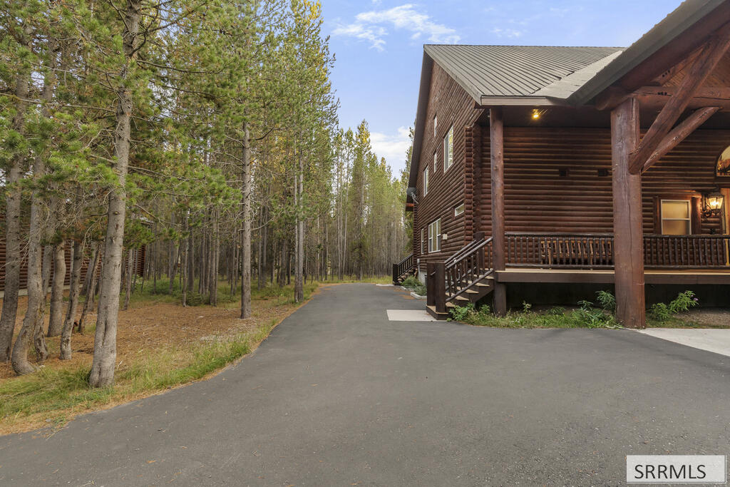 4485 Sandstone Property Photo 80