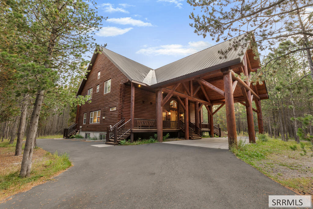 4485 Sandstone Property Photo 86