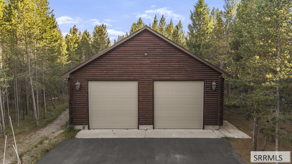 4485 Sandstone Property Photo 93