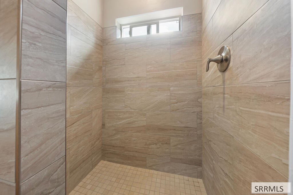 431 S Idaho Avenue Property Photo 22