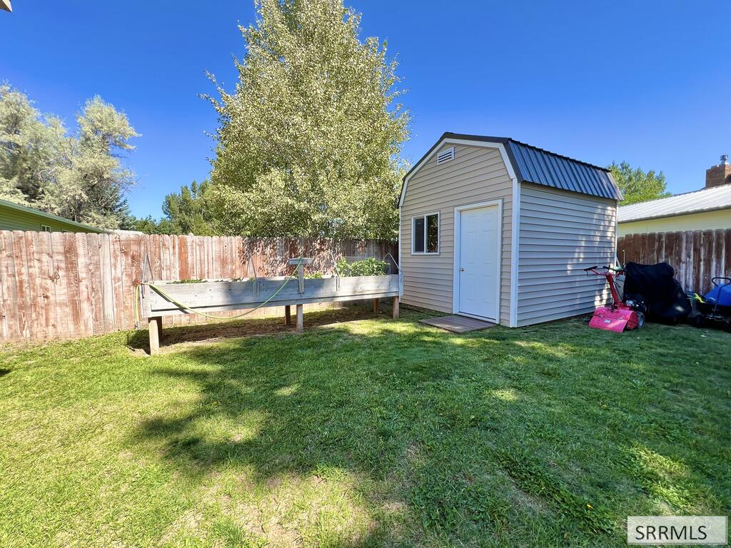 2 Brandon Drive Property Photo 7