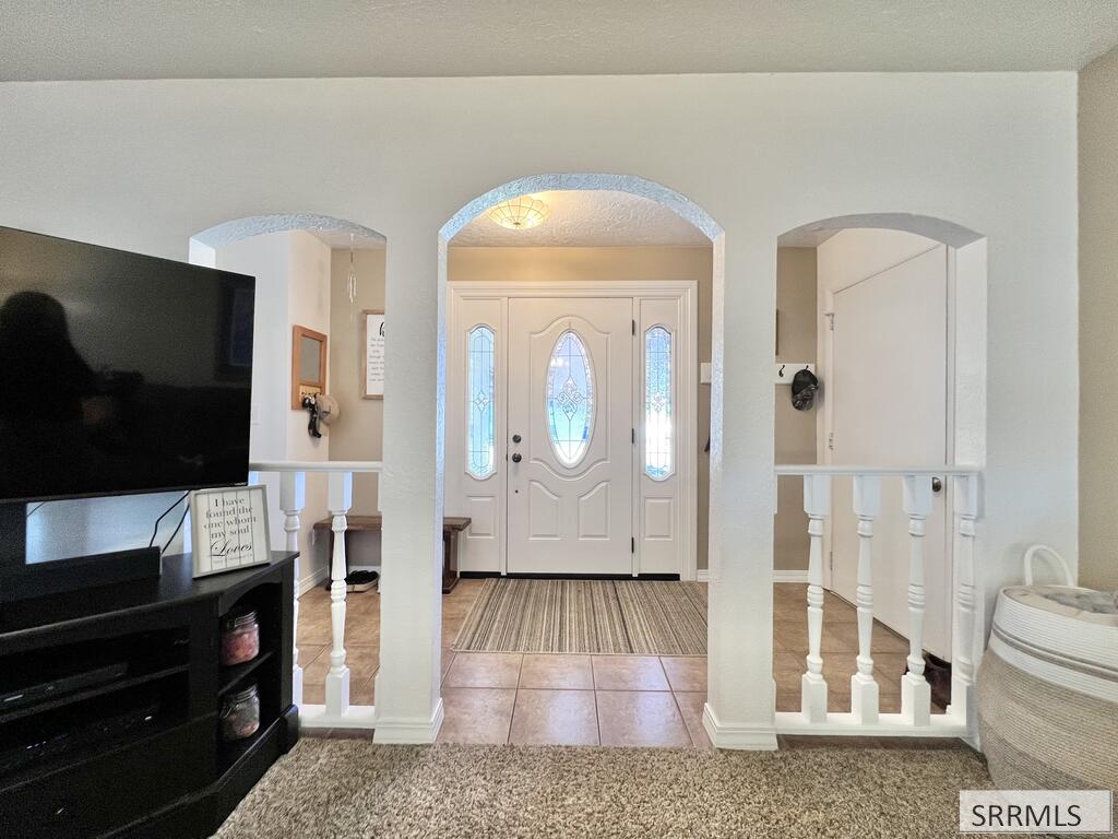 2 Brandon Drive Property Photo 9
