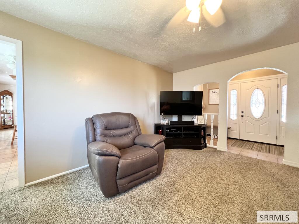 2 Brandon Drive Property Photo 14