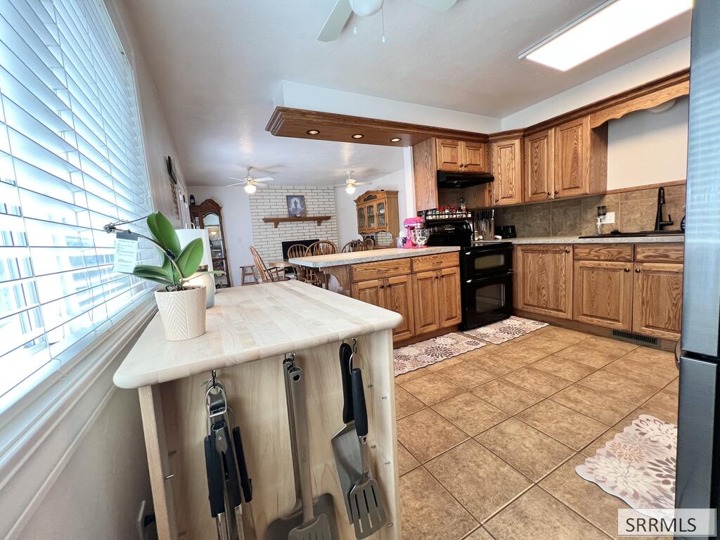2 Brandon Drive Property Photo 15