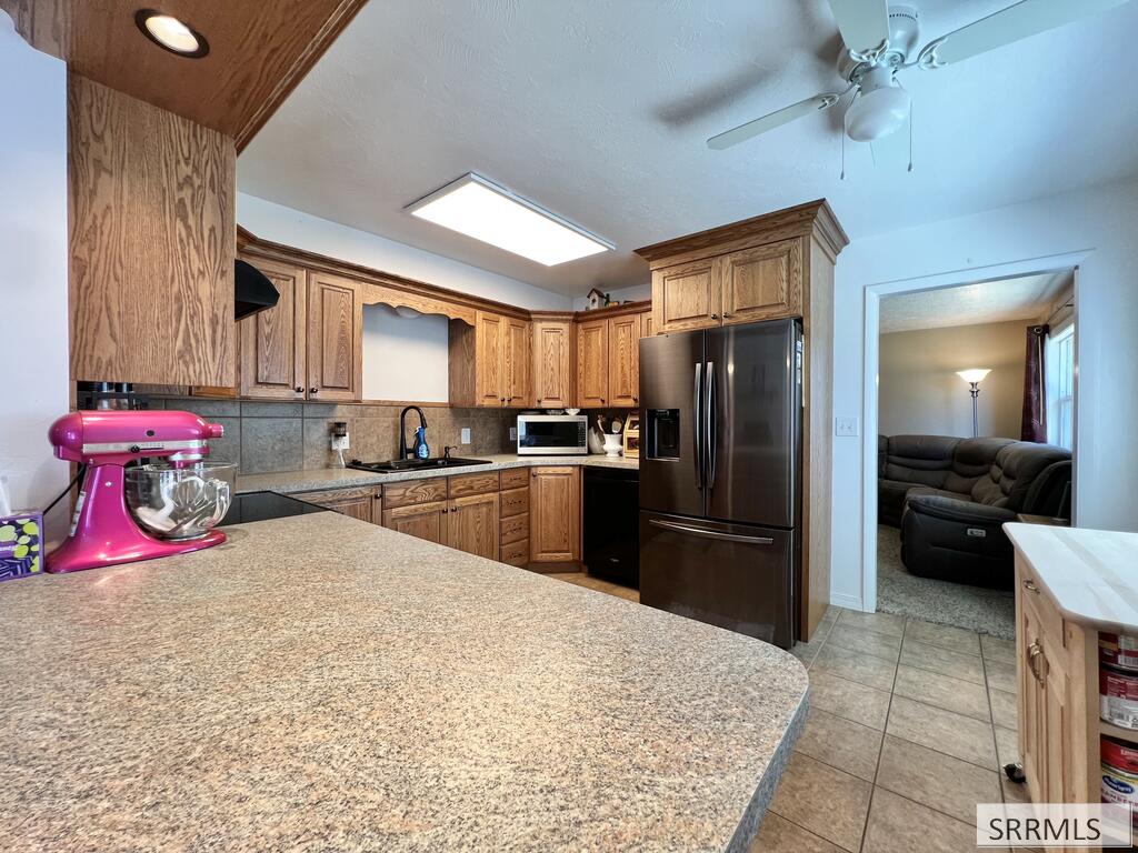 2 Brandon Drive Property Photo 16