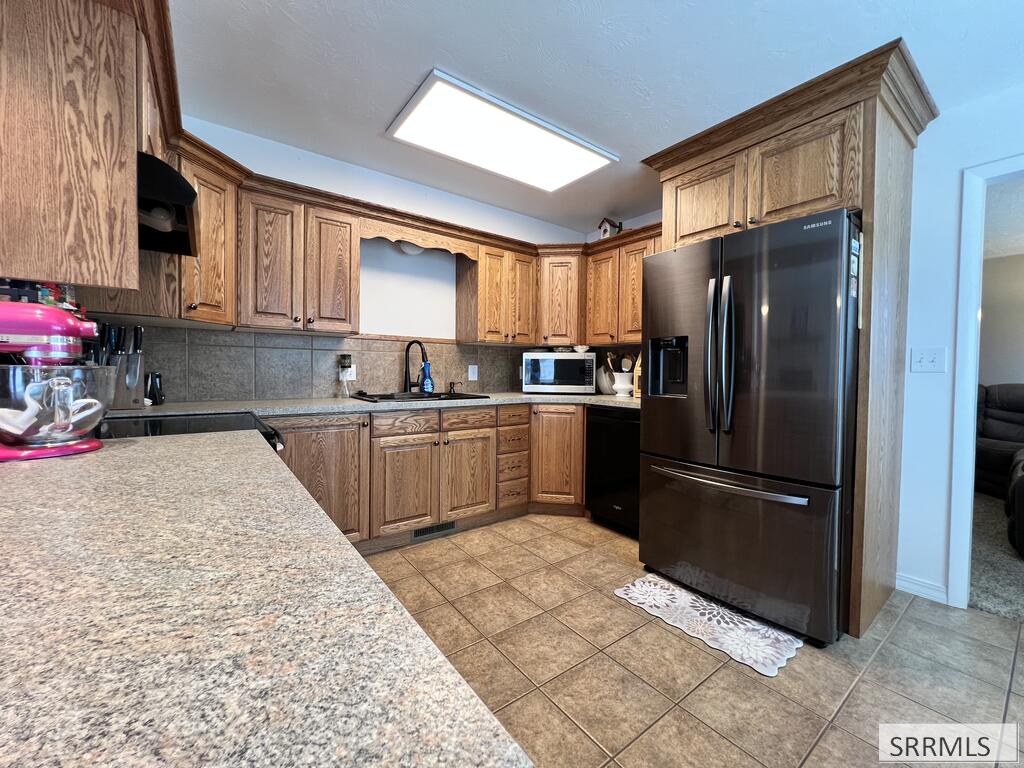 2 Brandon Drive Property Photo 19