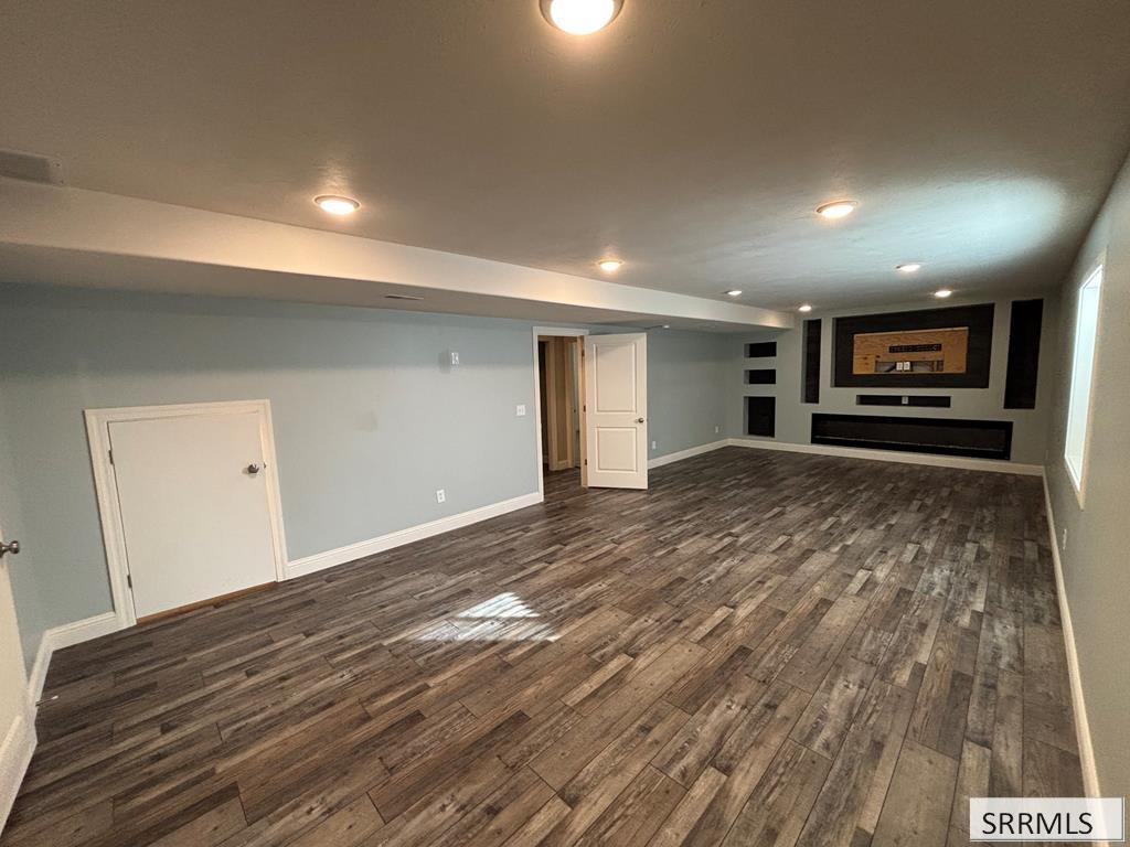 4942 Remember Drive Property Photo 18