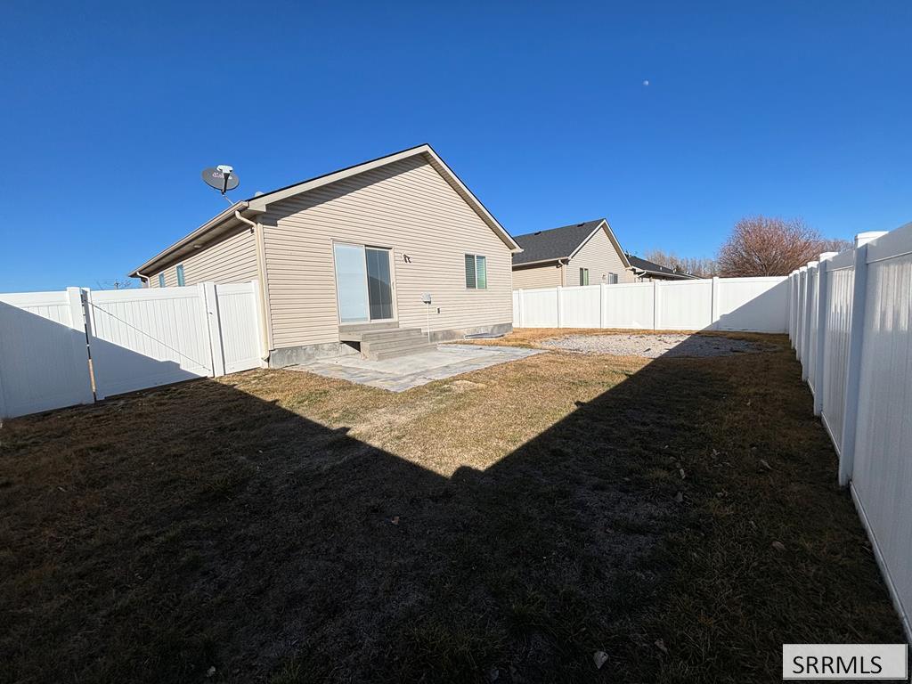 4942 Remember Drive Property Photo 24