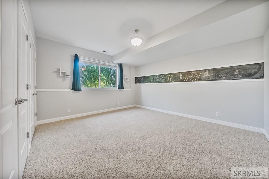 626 Autumn Court Property Photo 44