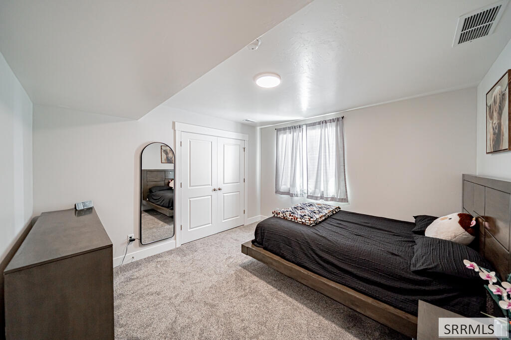 3699 E Bate Street Property Photo 4